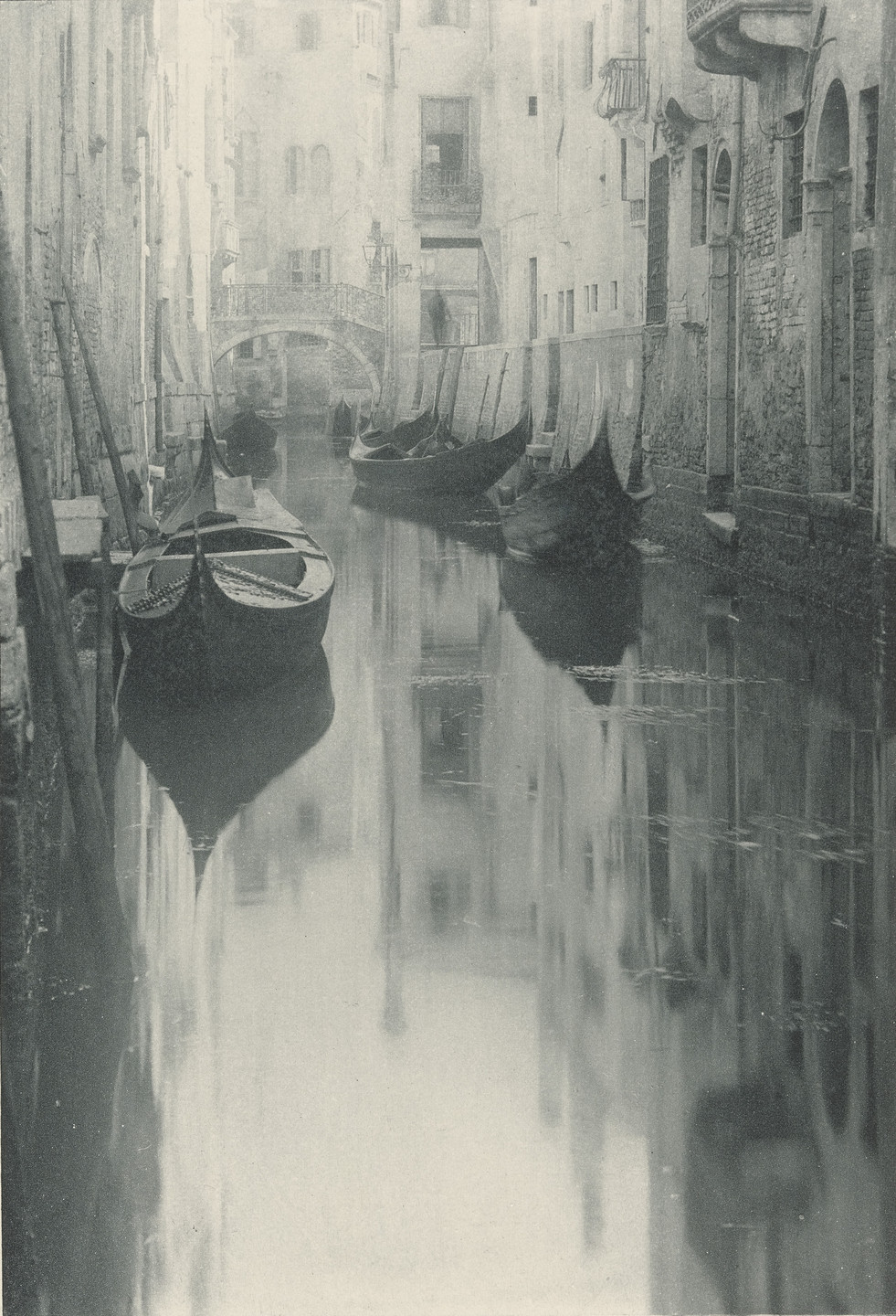 Alfred Stieglitz, Various Artists. A Venetian Canal. 1894