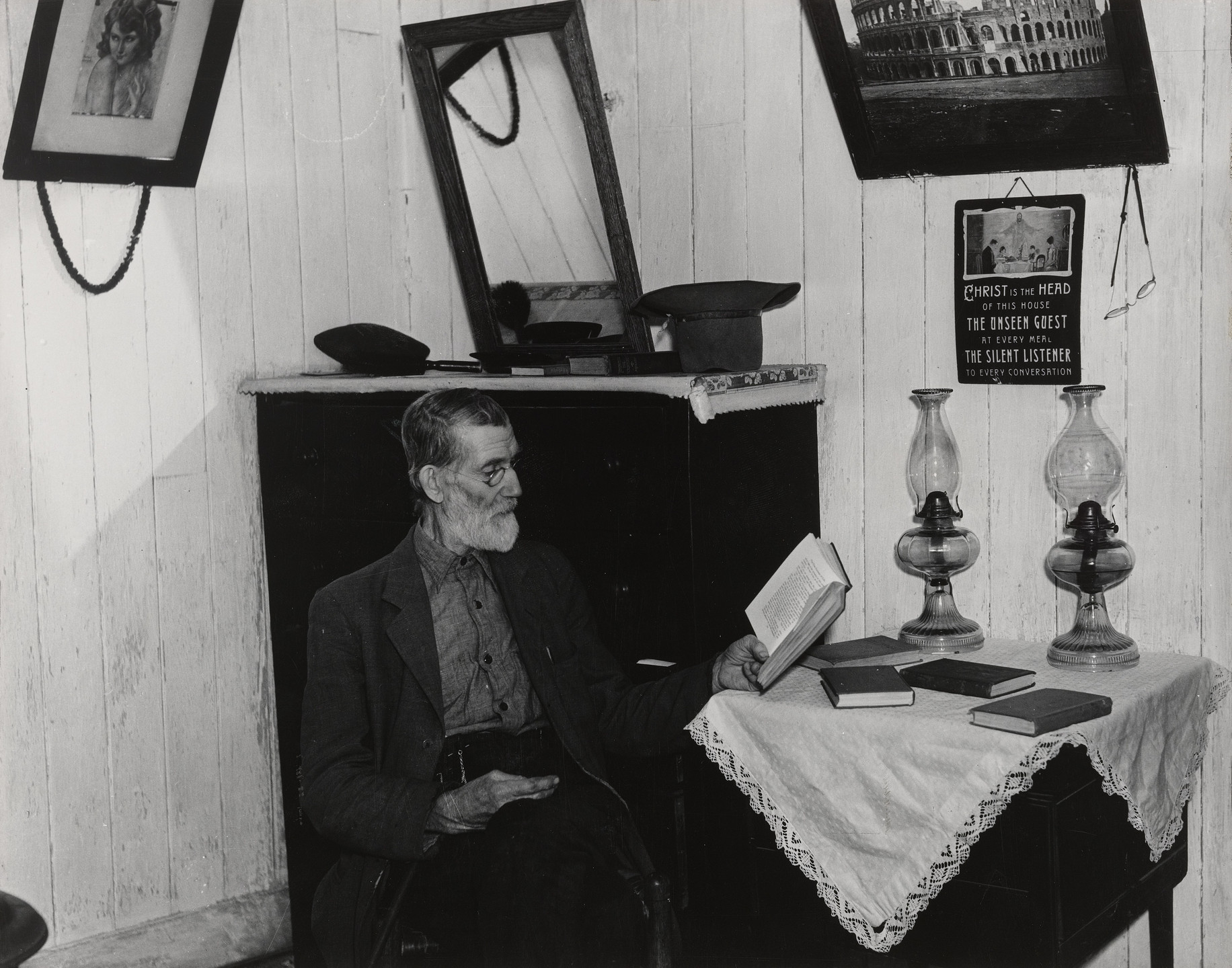 Arthur Rothstein. Home of Postmaster Brown, Old Rag, Virginia. October 1935