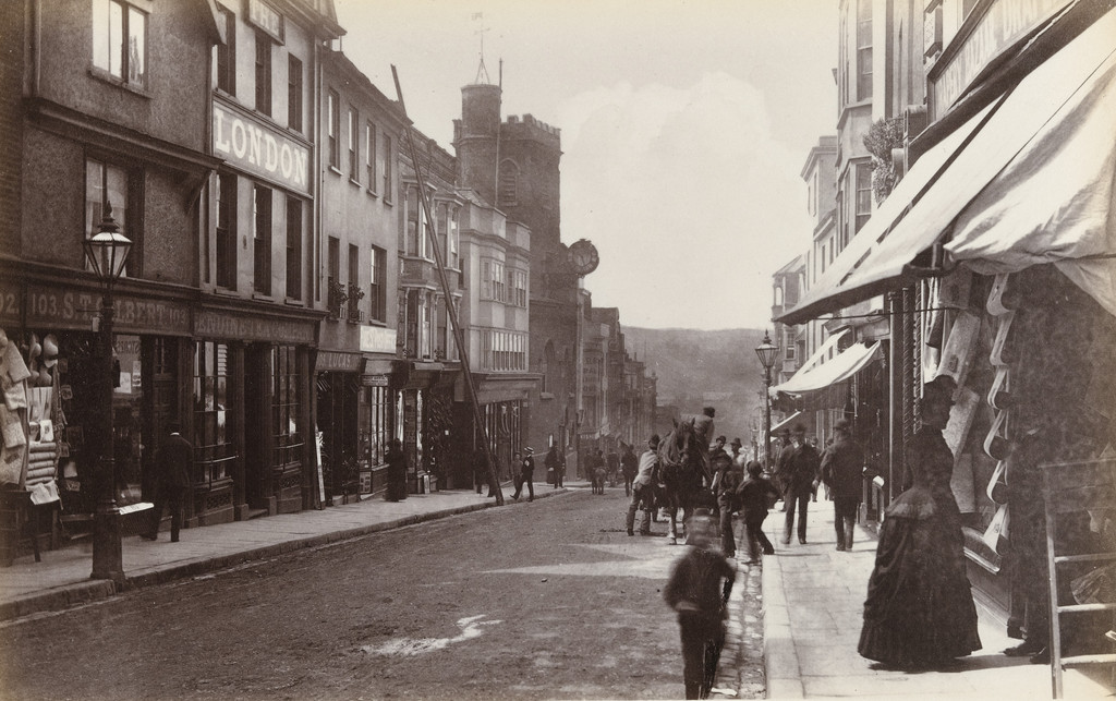 Exeter, Fore Street (No. 33)