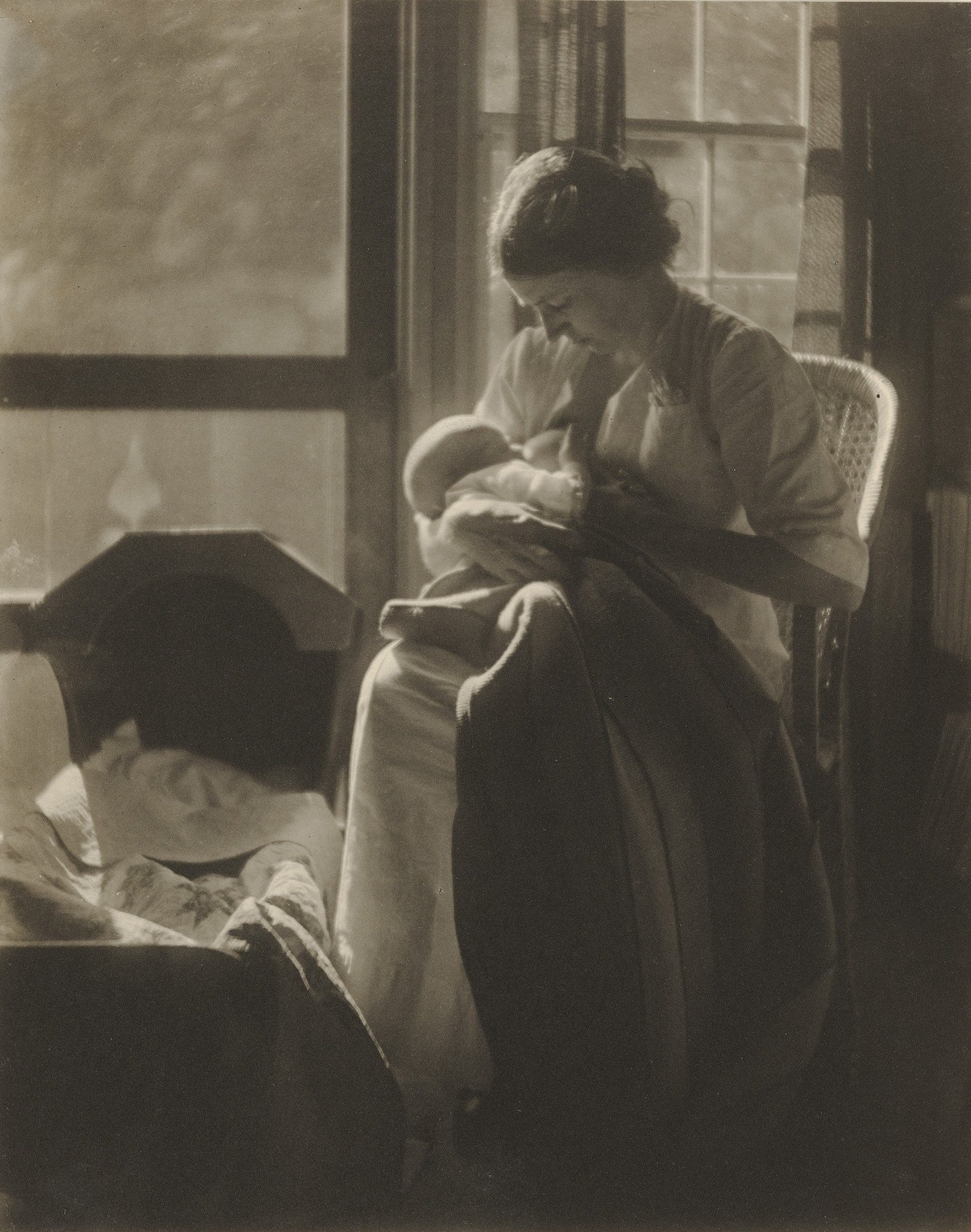 Gertrude Käsebier. Mrs. Beatrice Baxter Ruyl and Infant