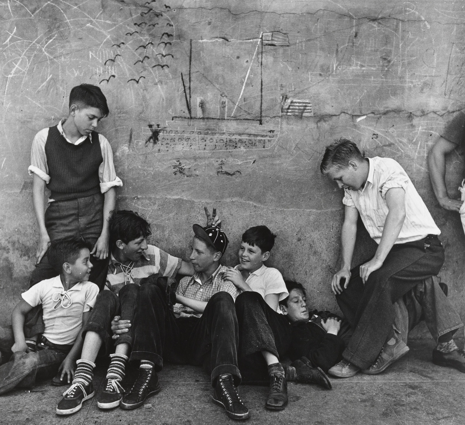 John Gutmann. Street Boys and Graffiti, San Francisco. 1937