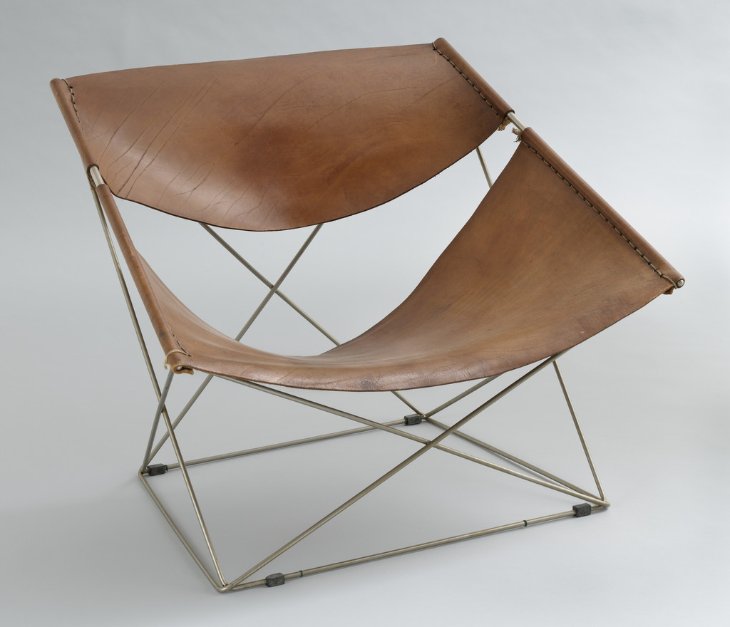 Butterfly Chair (model 675)