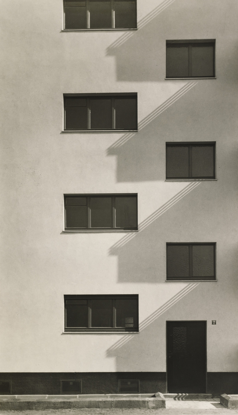 Werner Mantz. Cologne Kalkerfeld Settlement, Entrance. 1928
