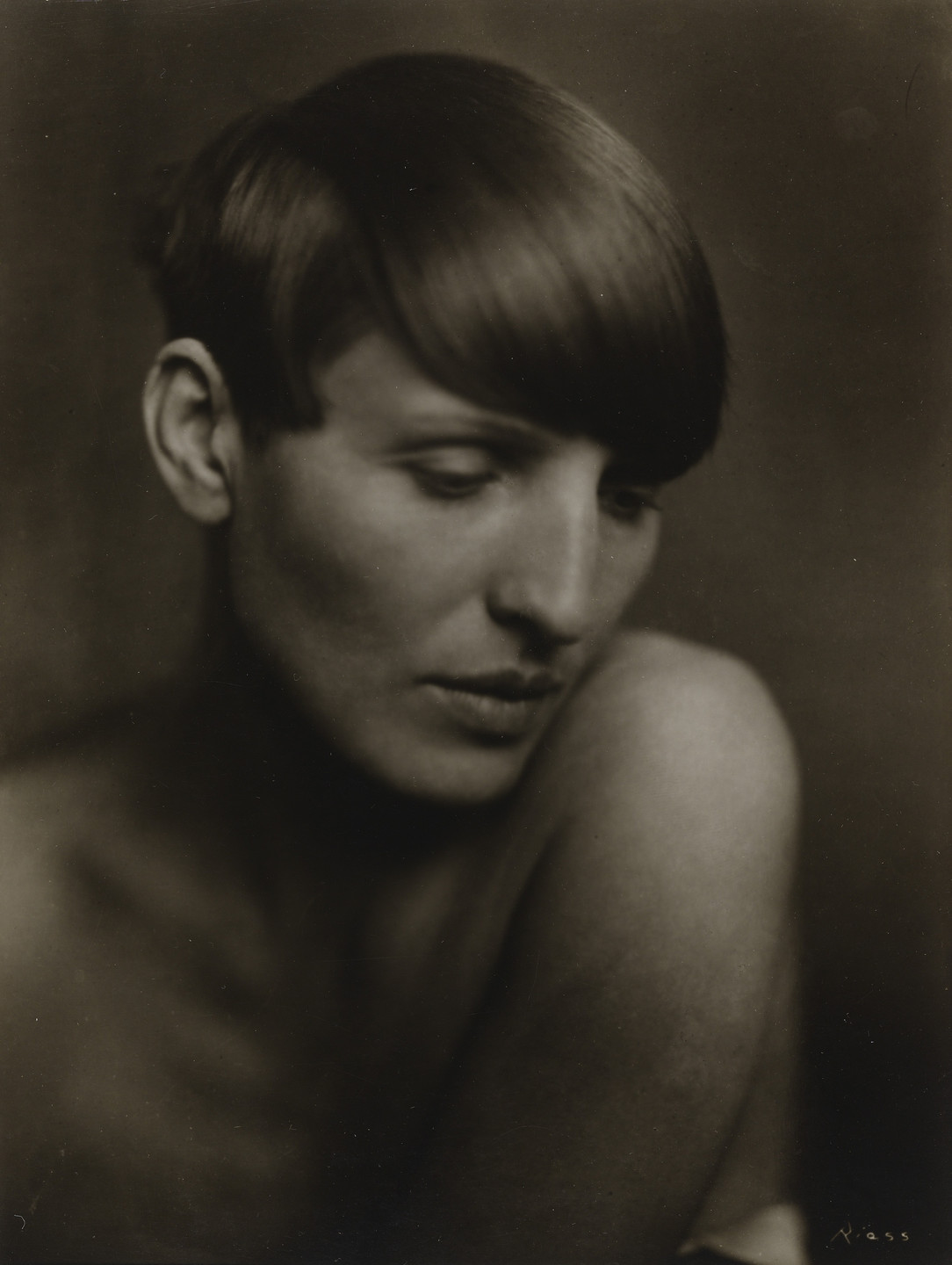 Frieda Gertrud Riess. The Sculptor Renée Sintenis. 1925