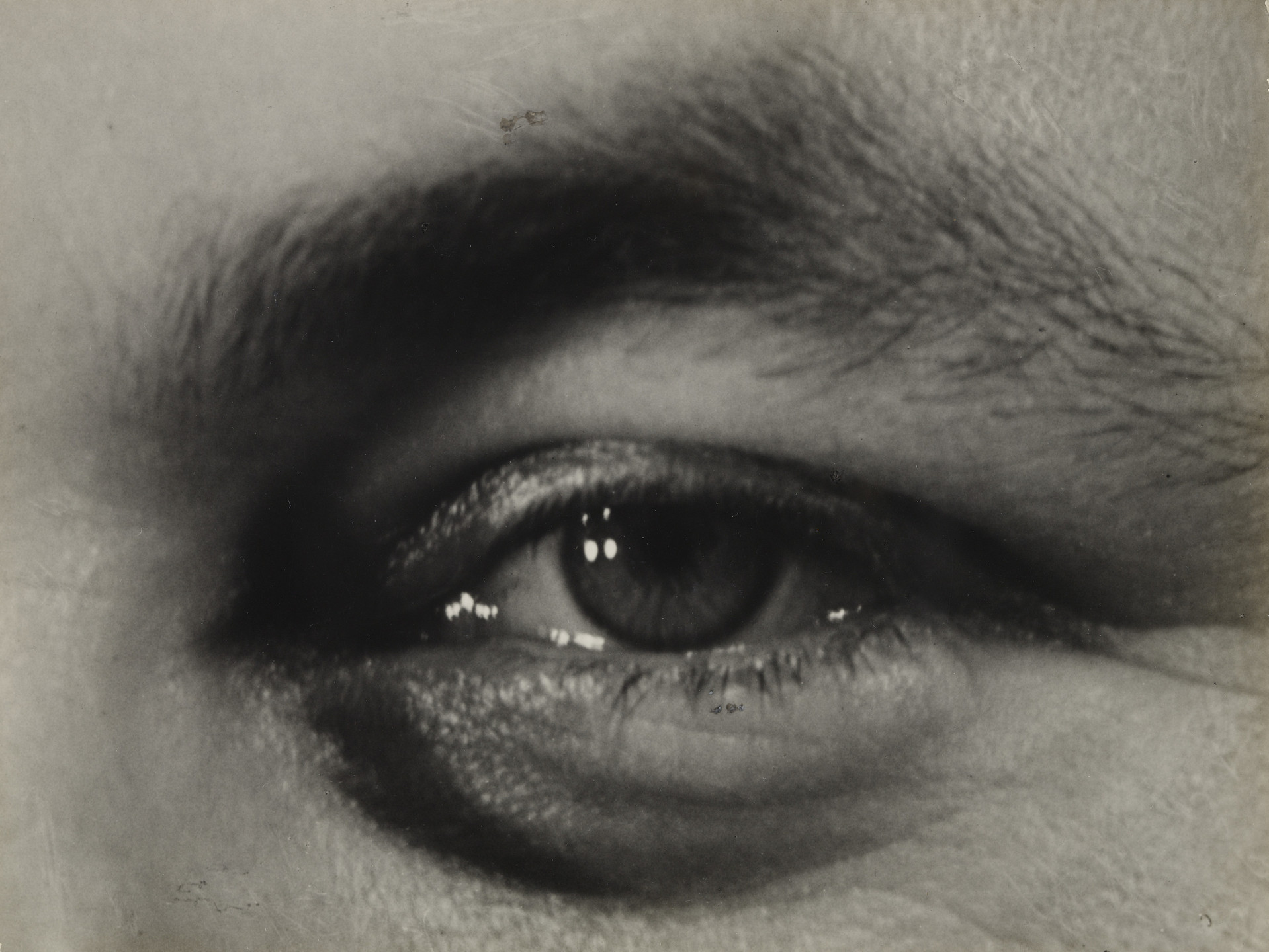 Aenne Biermann. Right Eye. 1929