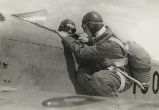 The Decisive Command from the Pilot to Jump