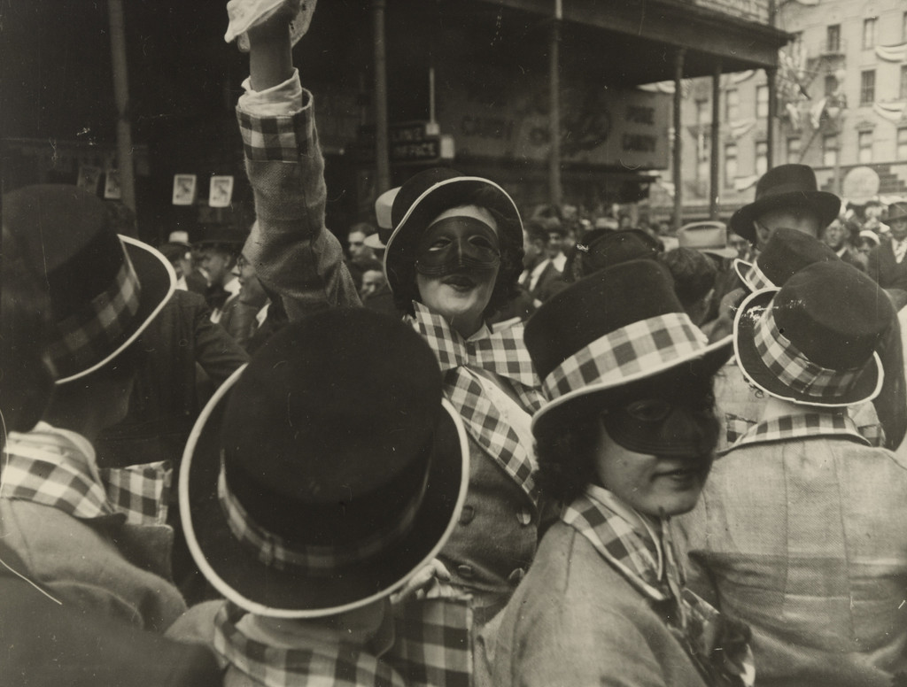 Mardi Gras, Peter Sekaer, 1936