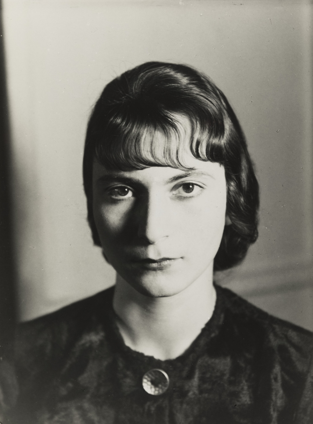 Werner Rohde. Portrait of Lore. 1929