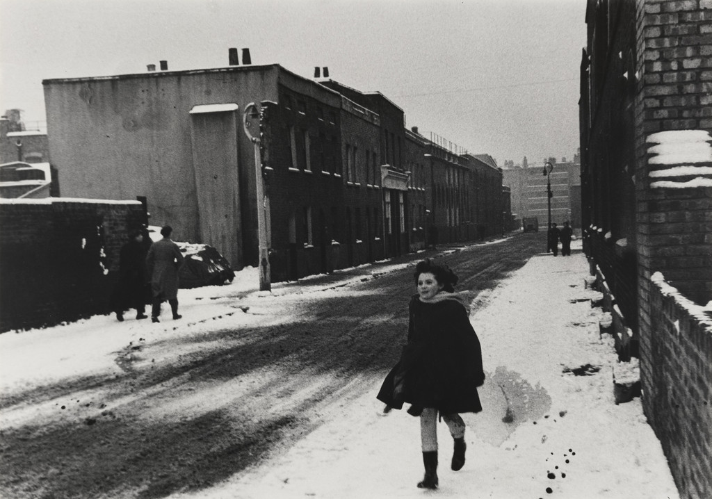 Snow in Bethnal Green, London