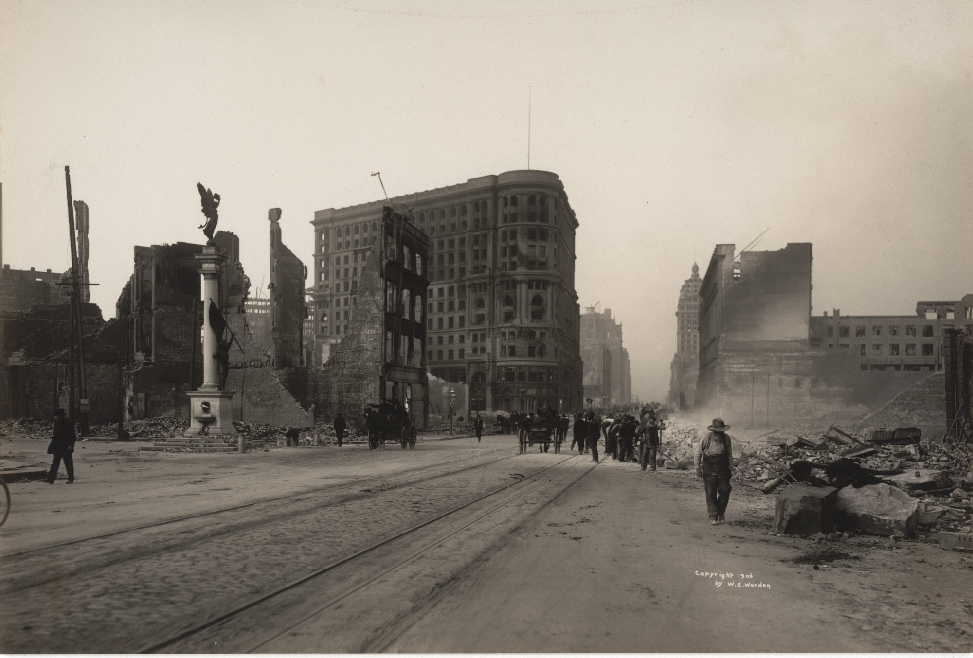 Willard Worden. Market Street, San Francisco. 1906