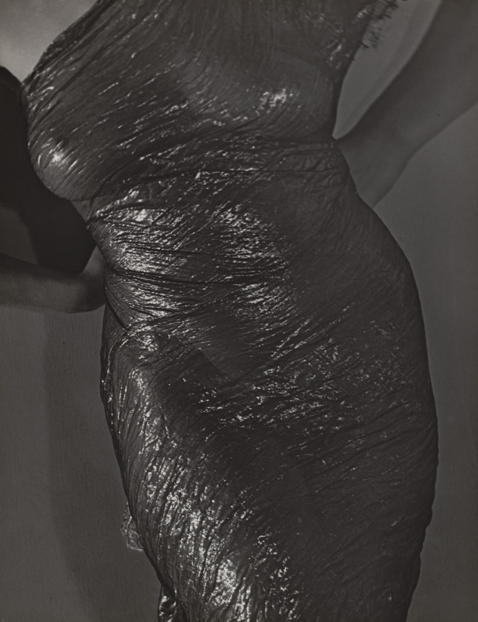 Man Ray (Emmanuel Radnitzky). Untitled