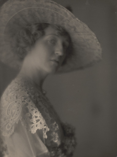 Edward Weston. Violet Romer