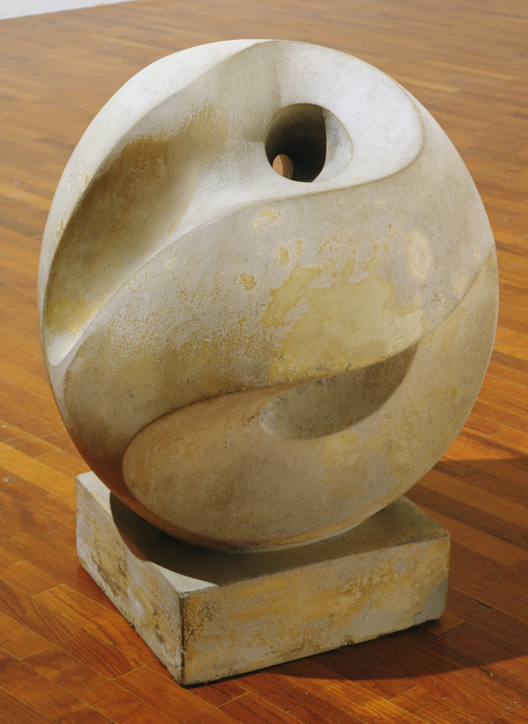 Barbara Hepworth. Helikon. 1948