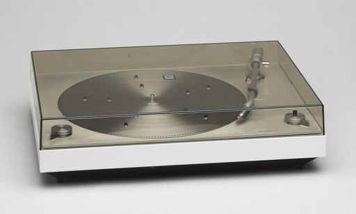 Jacob Jensen. Beomaster 1200 FM Tuner/Amplifier. 1969 | MoMA