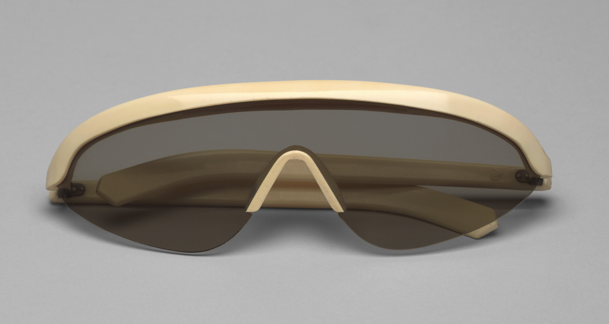 American Optical Corp., Southbridge, MA. Polaroid Sunglasses. c. 1946