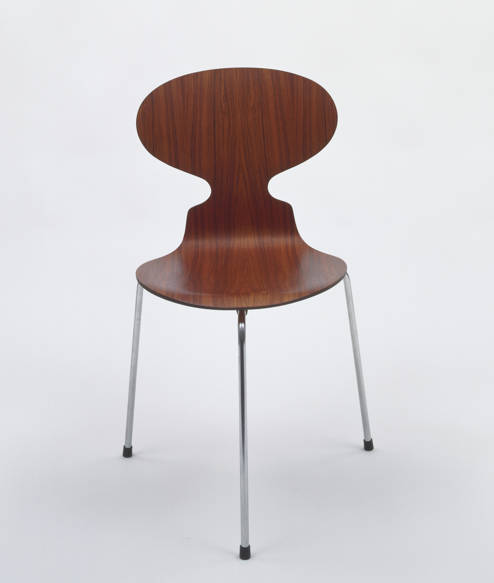 洋書 Arne Jacobsen Objects and Furniture 洋書 Arne Jacobsen Objects and Furniture THE DESIGNS OF ARNE