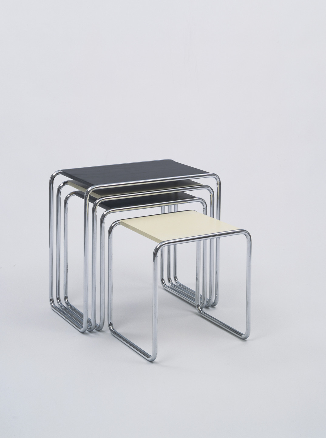 Marcel Breuer. Nesting Tables (model B9). 1925–1926