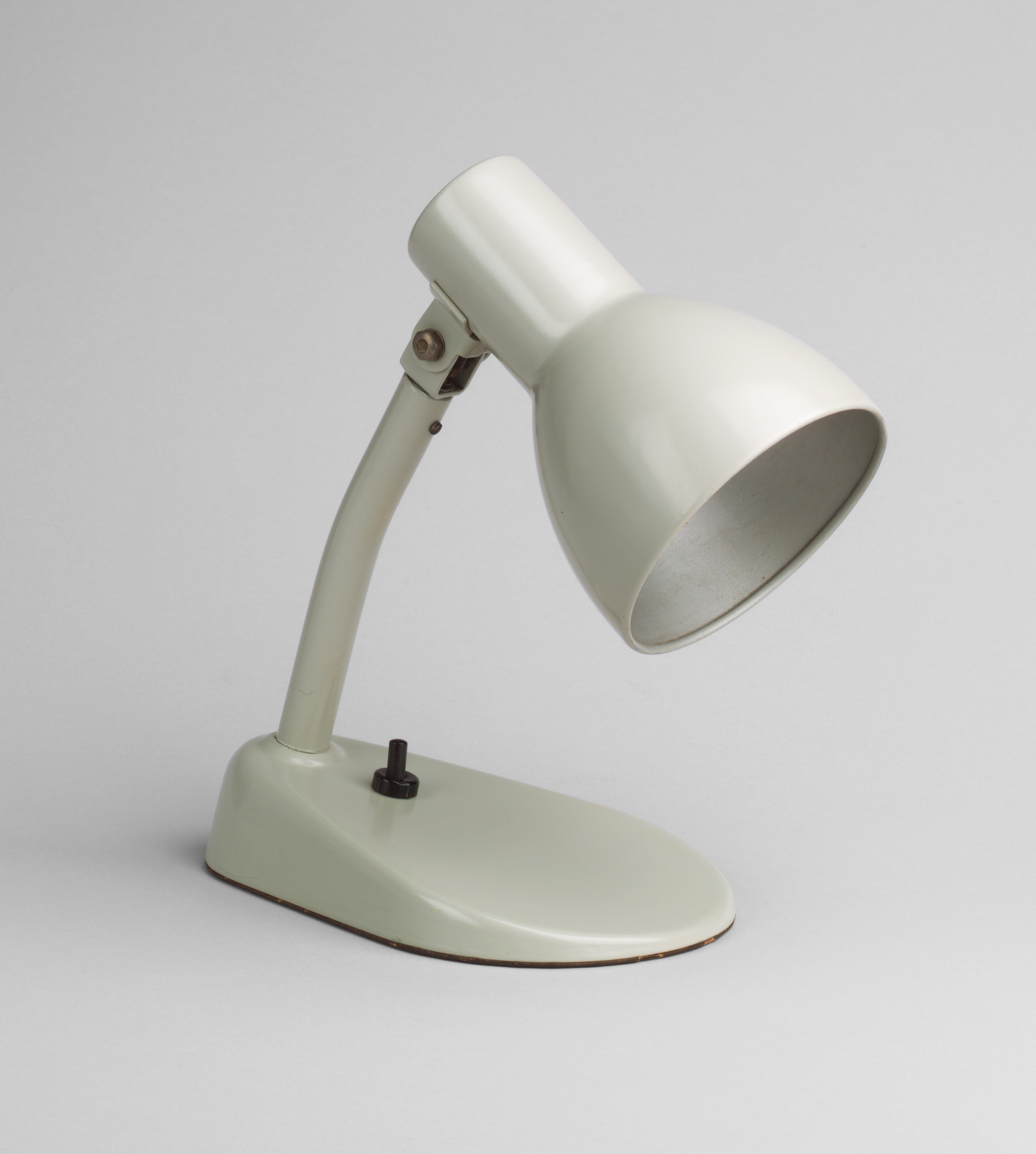 bedside lamps with usb and outlet