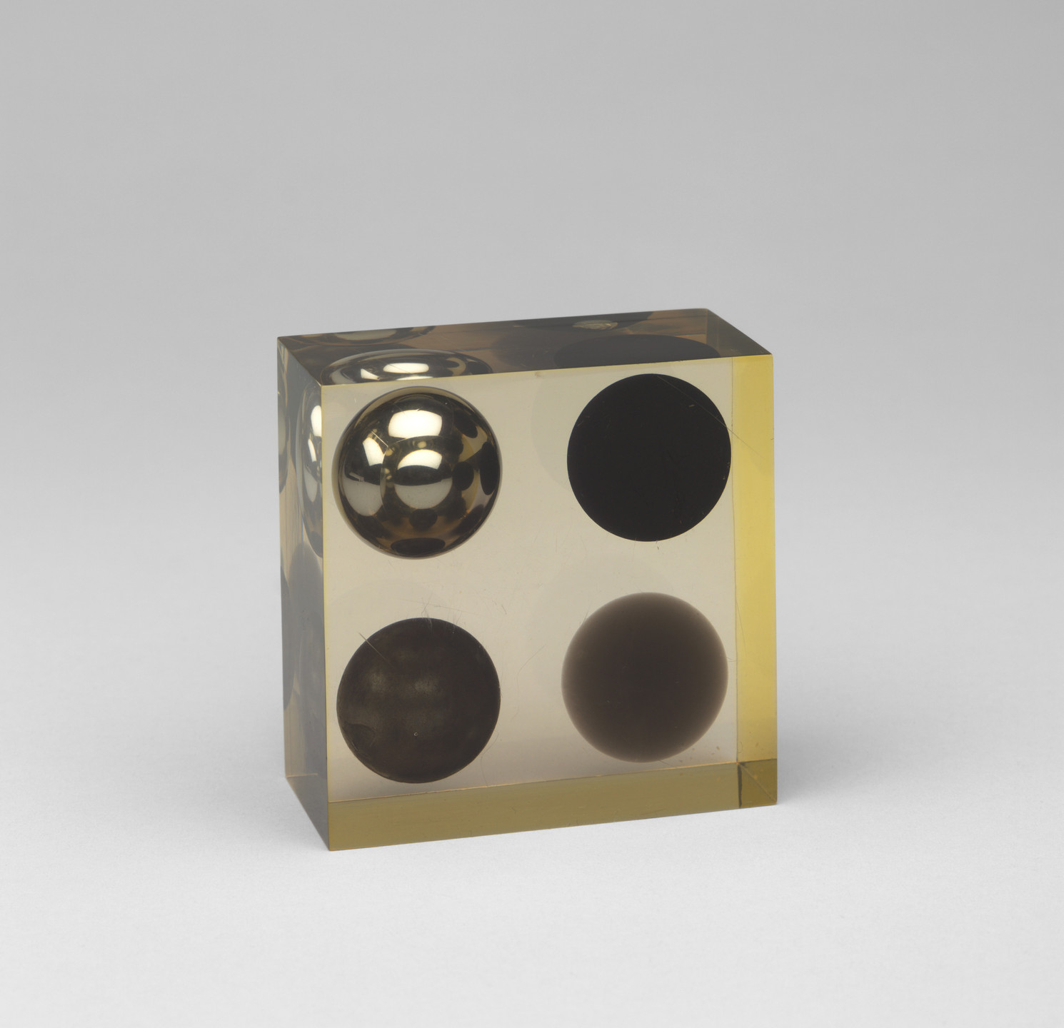 Enzo Mari. Object. 1962