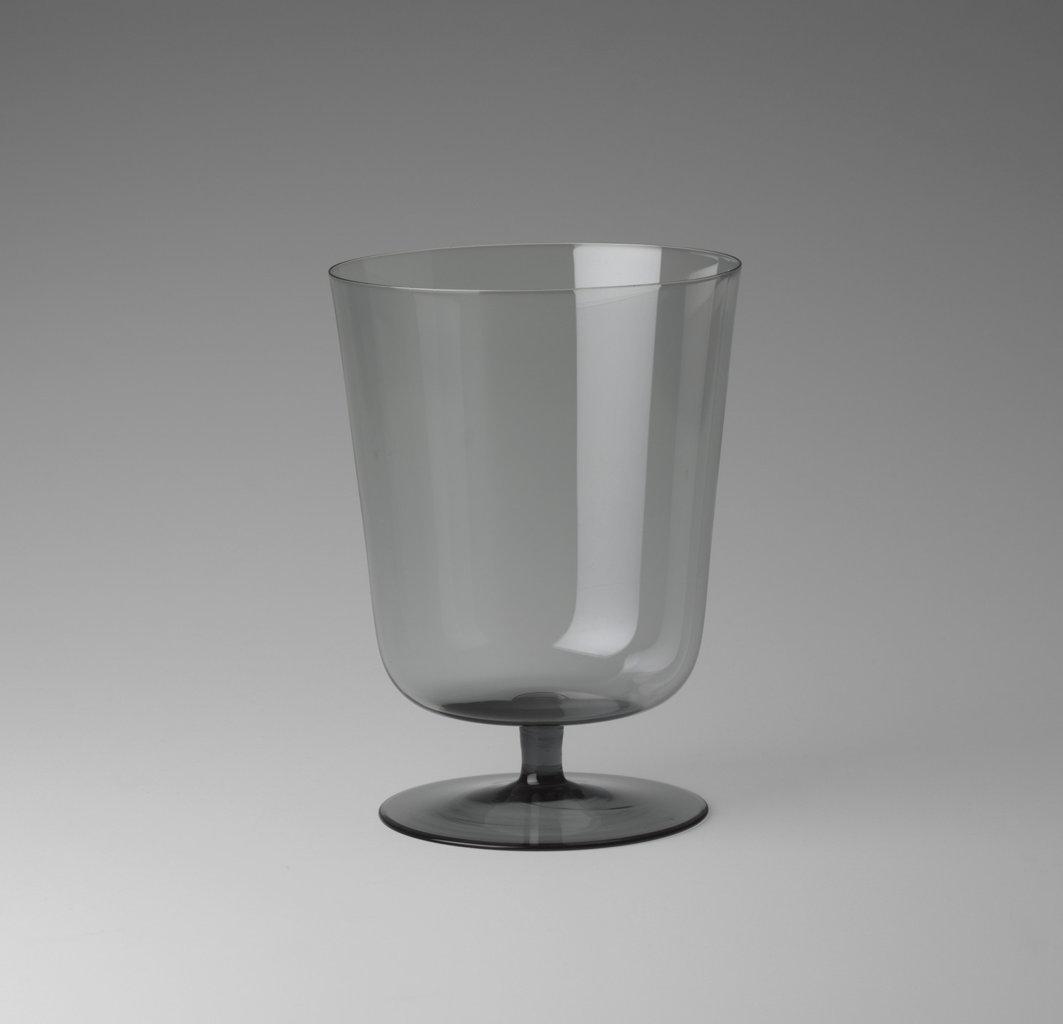 Josef Hoffmann. Vase. c. 1938