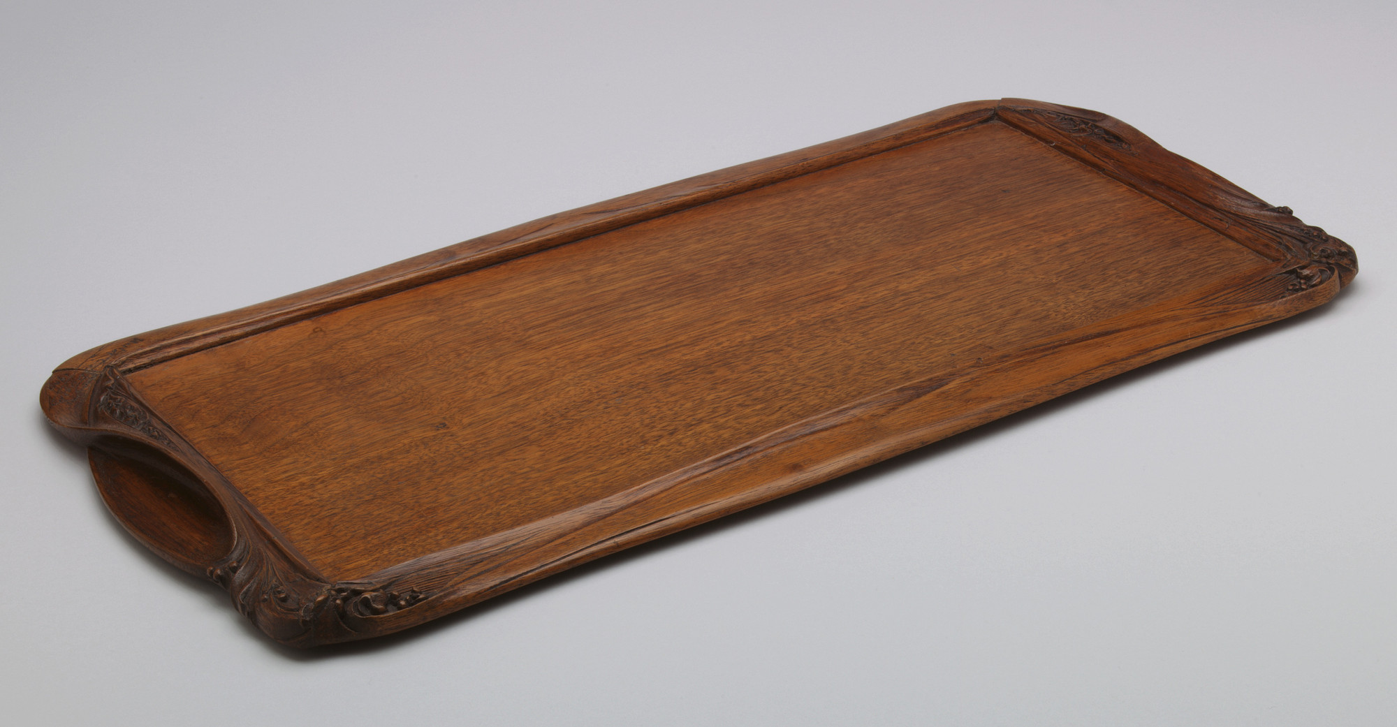 Hector Guimard. Tray