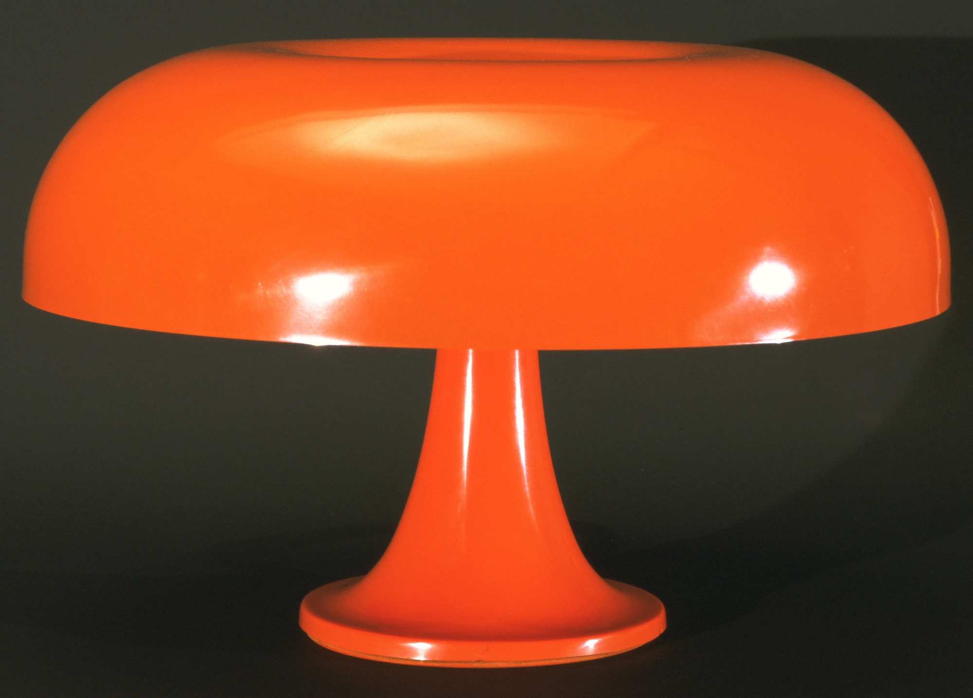 Giancarlo Mattioli, Gruppo Architetti Urbanisti Città Nuova. Nesso Table Lamp. 1965