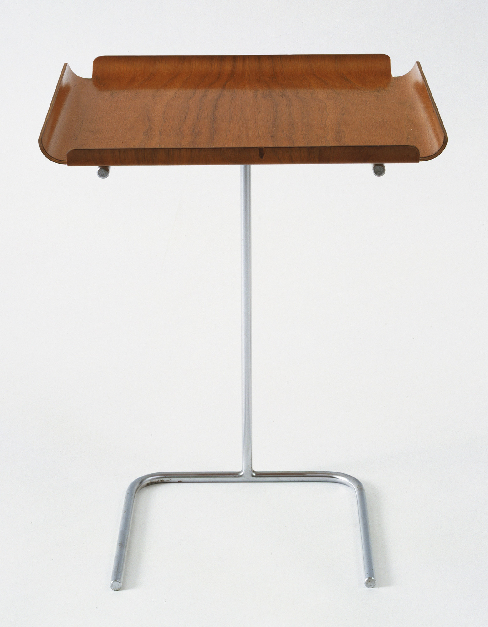 Herman Miller 1950年代 ジョージ・ネルソン スクエアテーブル George Nelson. Tray Table (model 4950). 1948 | MoMA