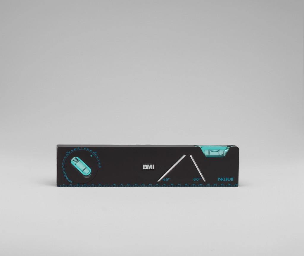 Inclinat Level (model 682)