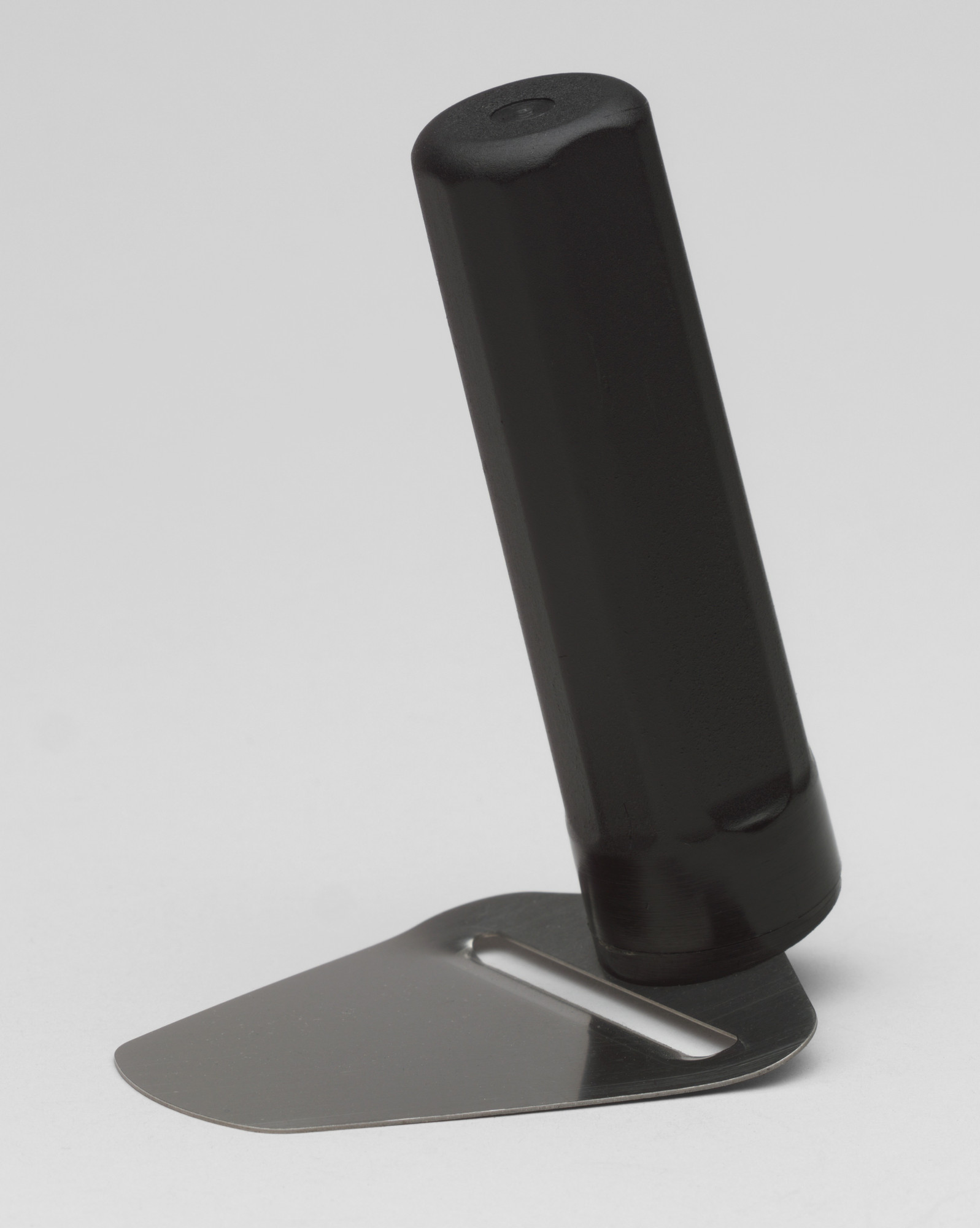 Peter Svannäs. Cheese Slicer
