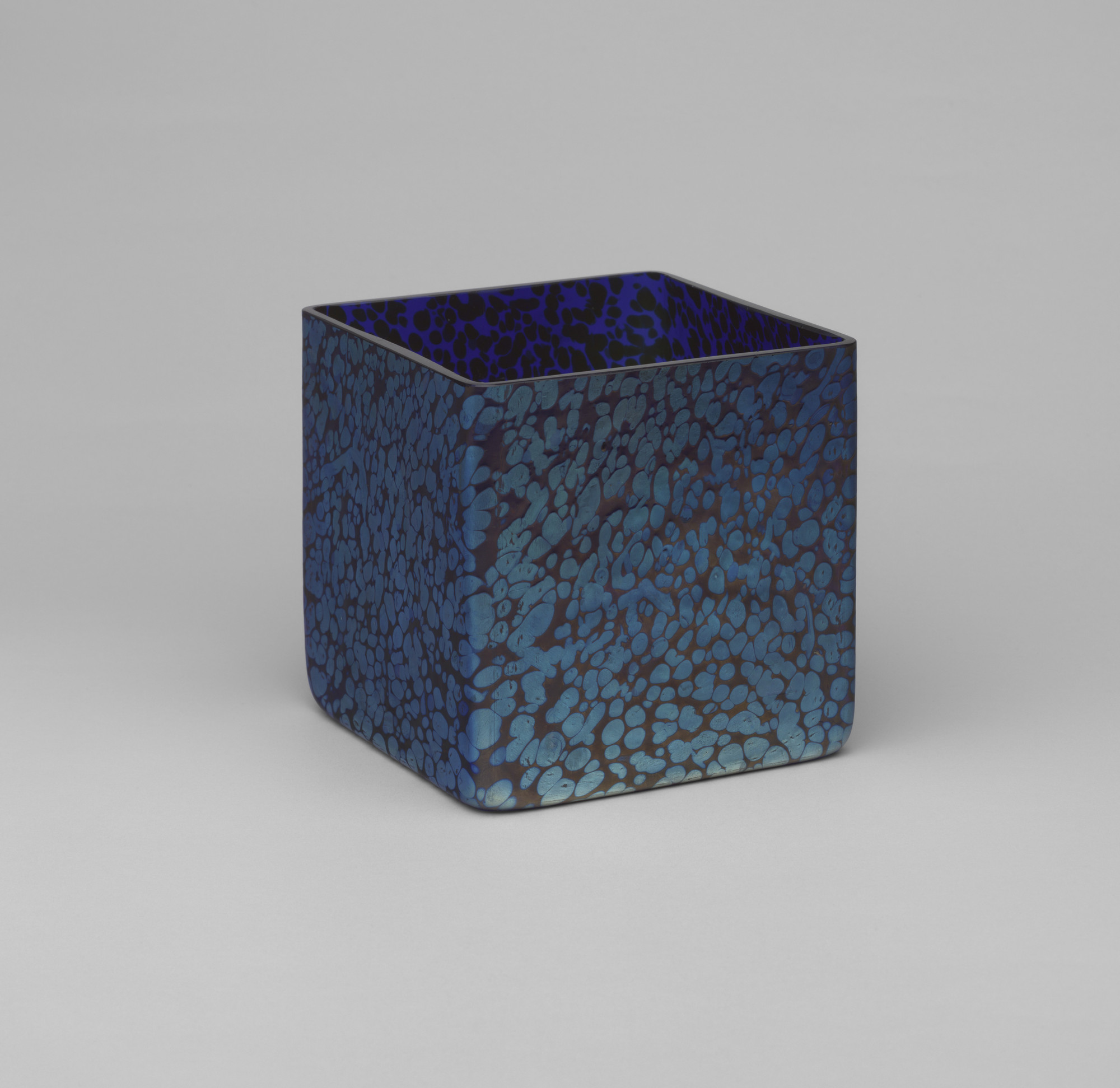 Koloman Moser. Vase. 1902 | MoMA
