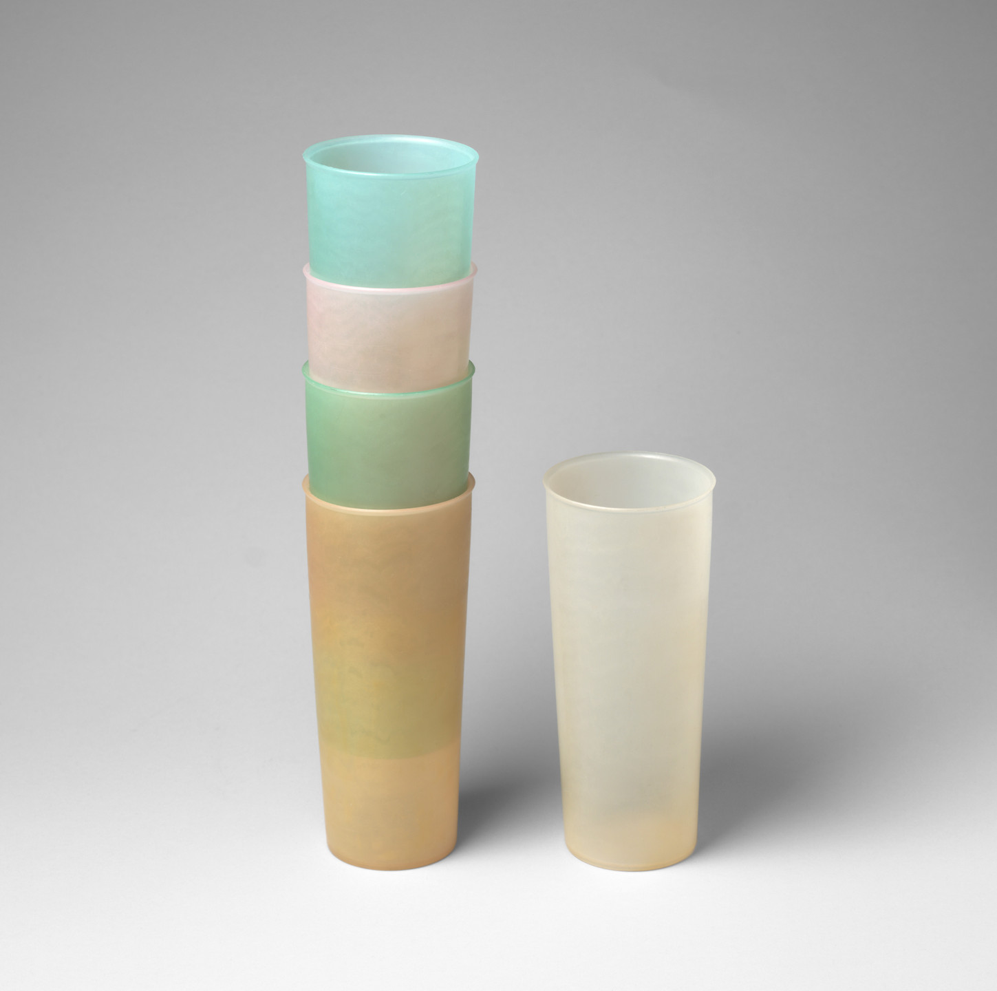 Earl S. Tupper. Tumblers. 1954