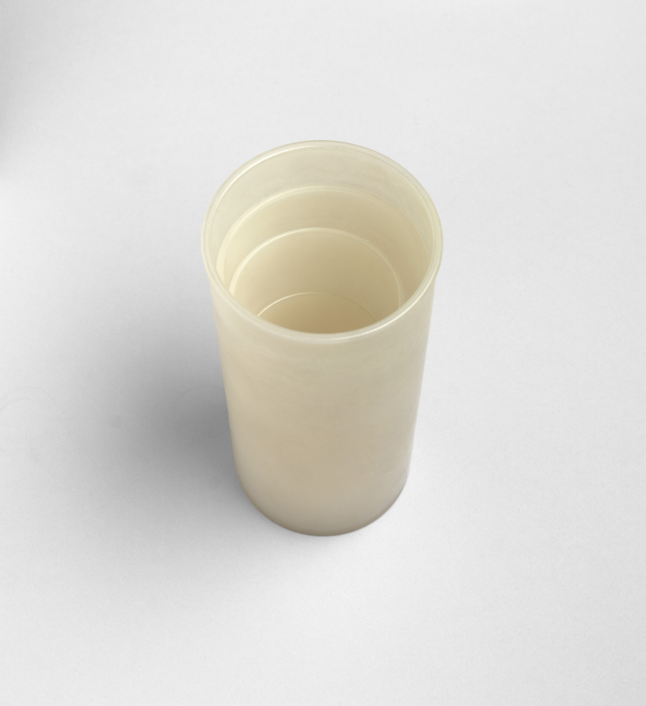 Earl S. Tupper. Tumblers. c. 1945