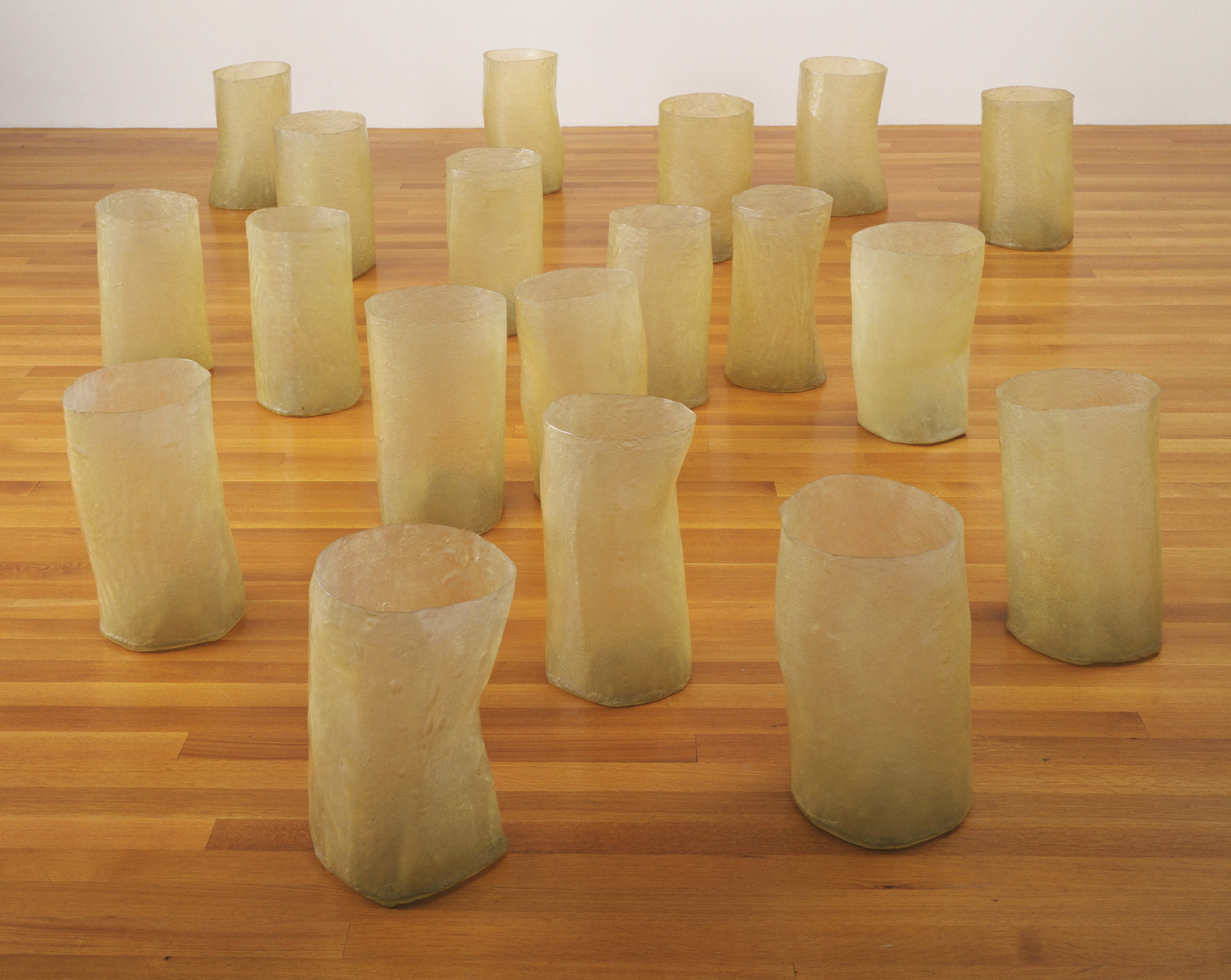 Eva Hesse. Repetition Nineteen III. 1968