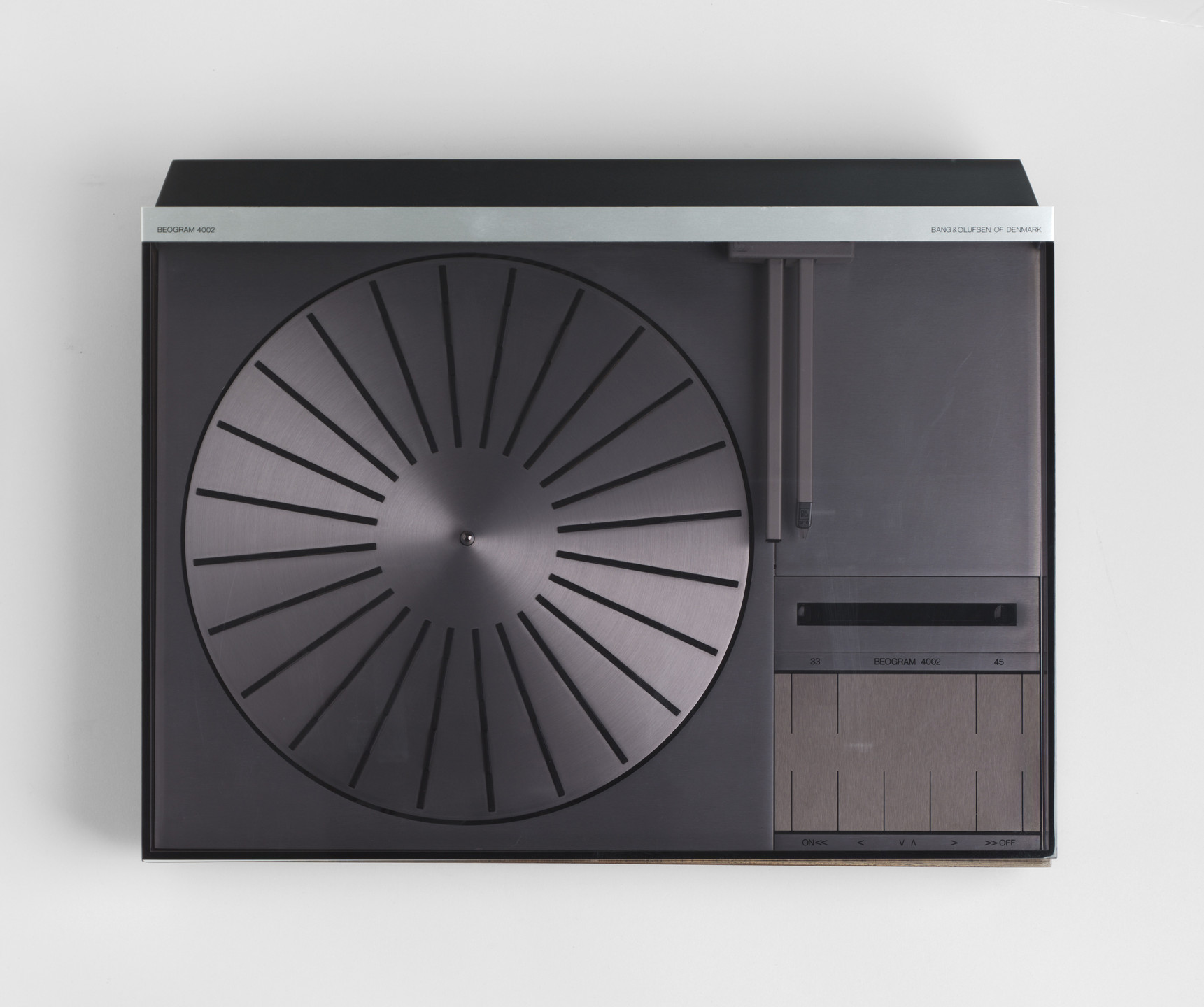 Jacob Jensen. Beogram 4002 Turntable. 1974 | MoMA
