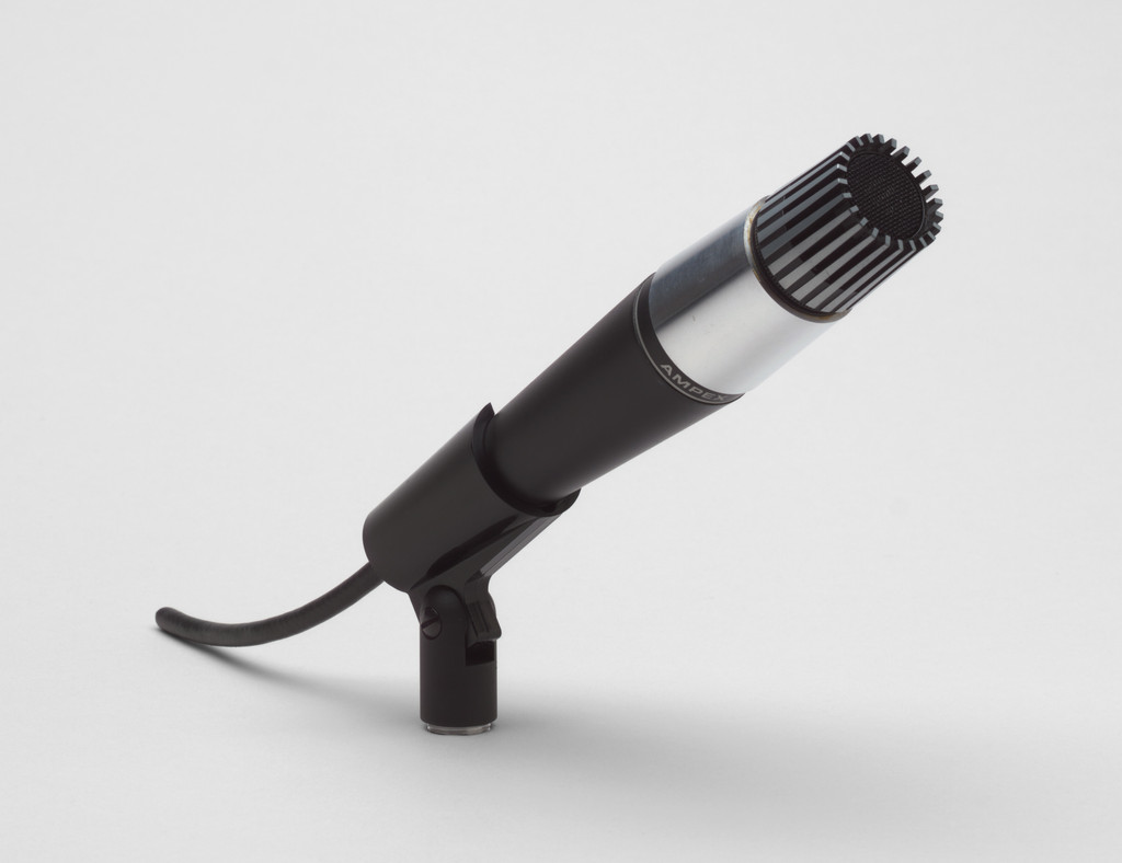 Microphone (model 3001)