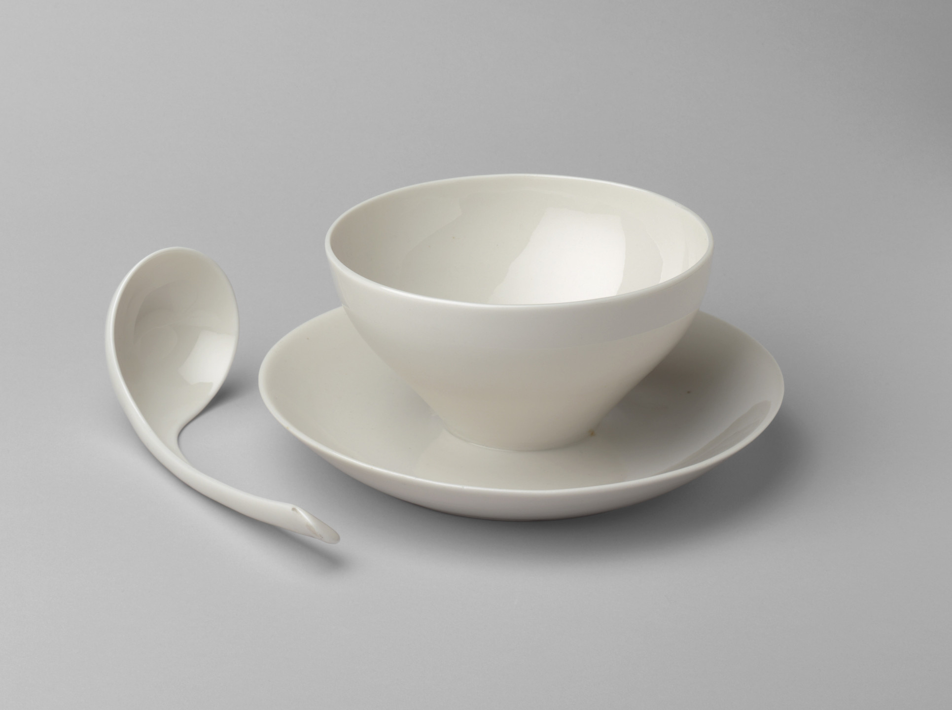 Eva Zeisel. Museum Dinnerware. c. 1942-45