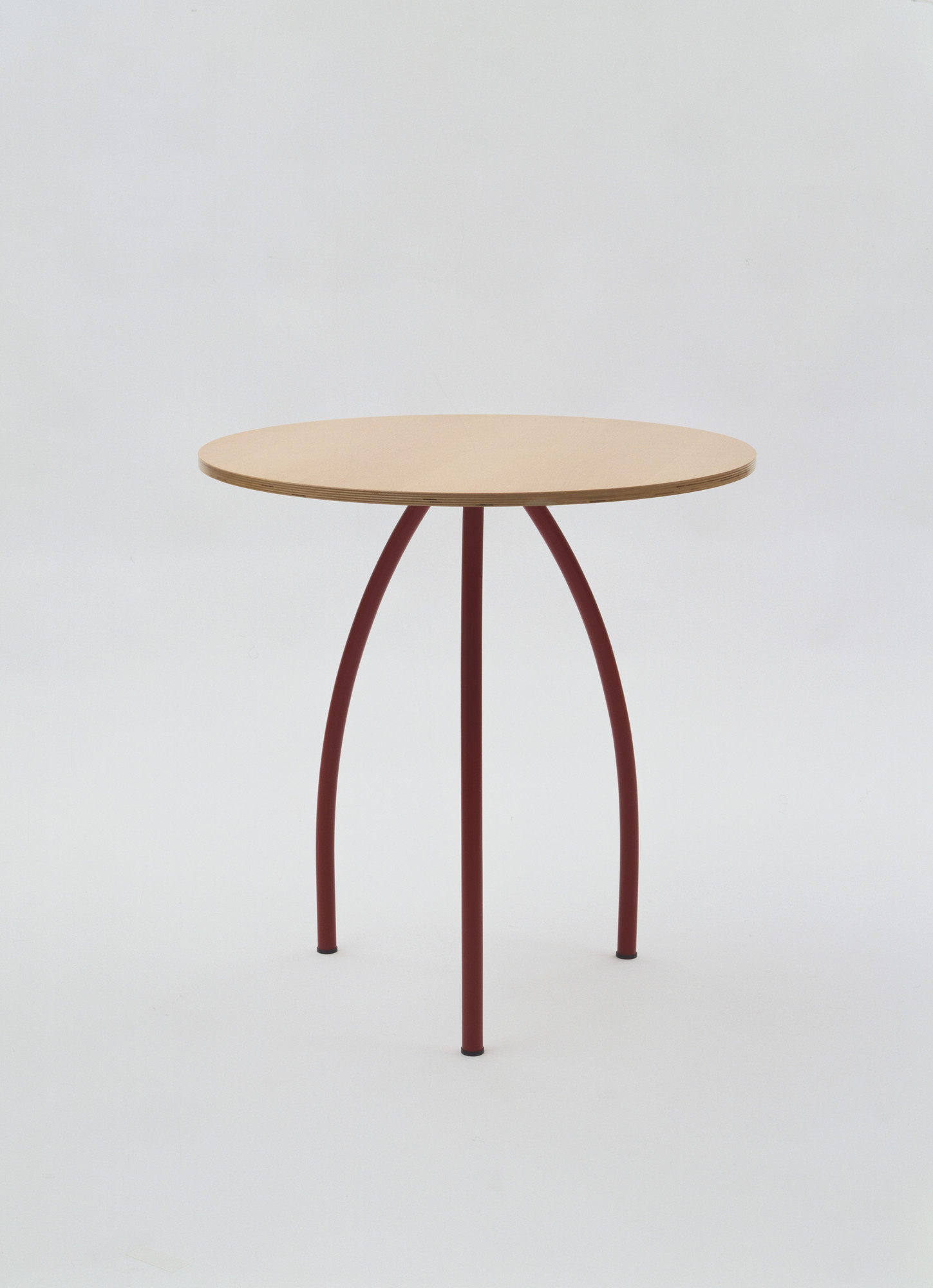 Lilly Reich. Garden Table (LR 500)
