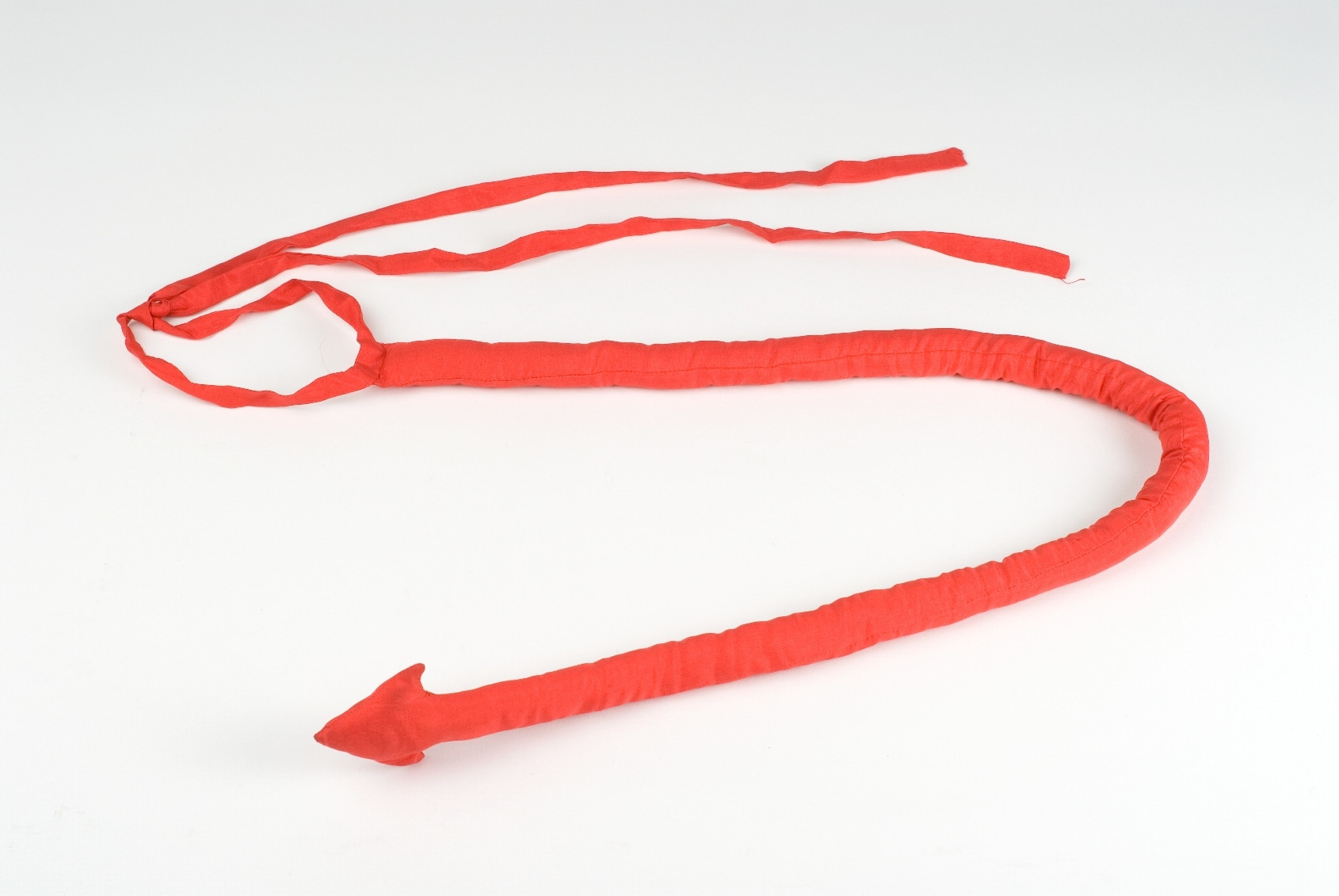 James Lee Byars. Ceinture-queue