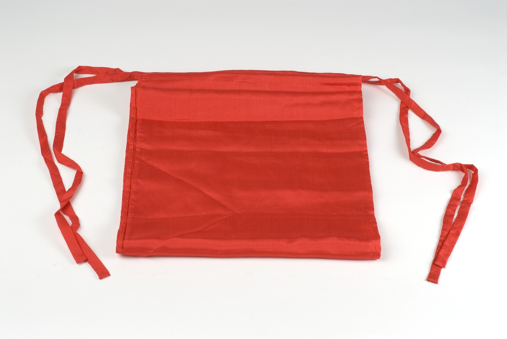 James Lee Byars. Mask for Two Persons