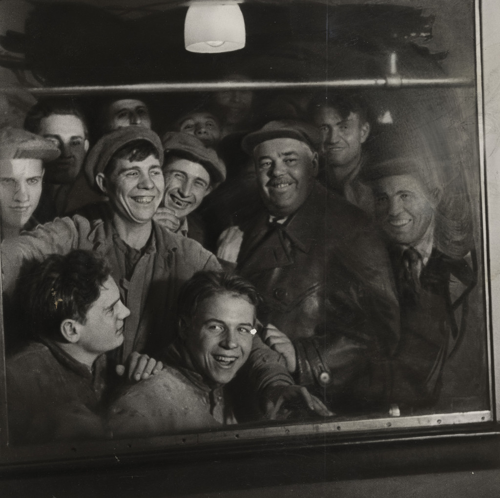 The first passengers: builders of the Metro, Moscow