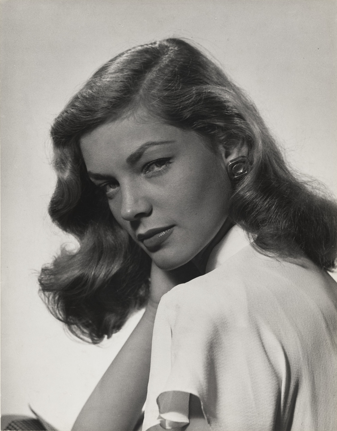 Philippe Halsman. Lauren Bacall. 1944