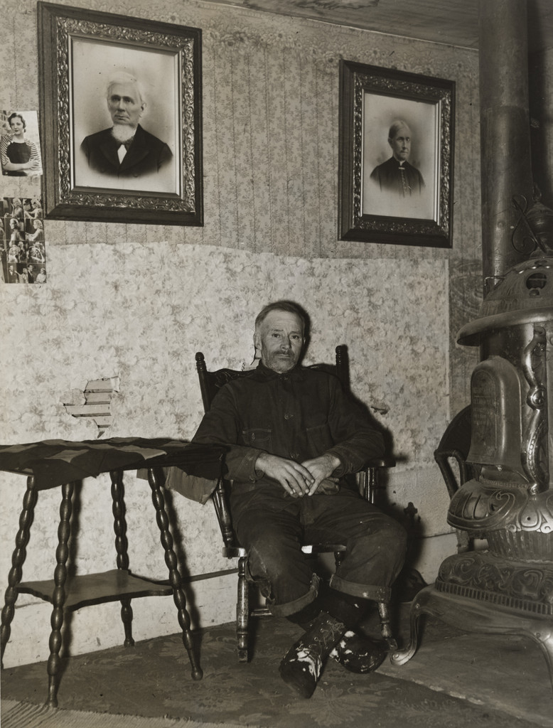 Bachelor Farm Home, New York