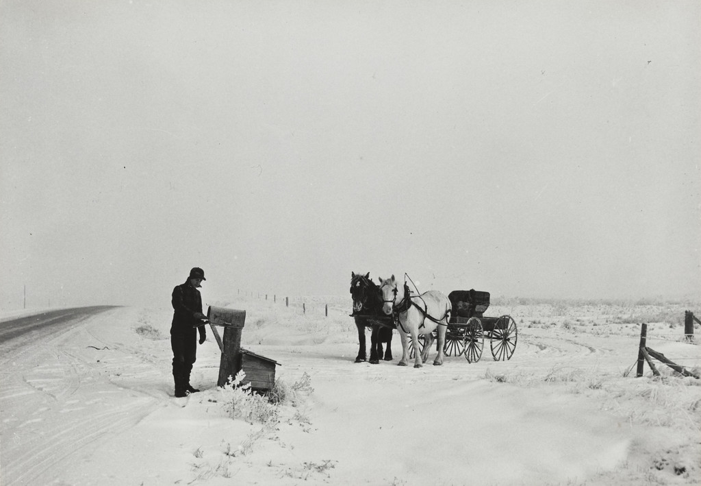 Morton County, North Dakota, Getting the Morning Mail at Eighteen below Zero, (Mail), John Vachon, 1942