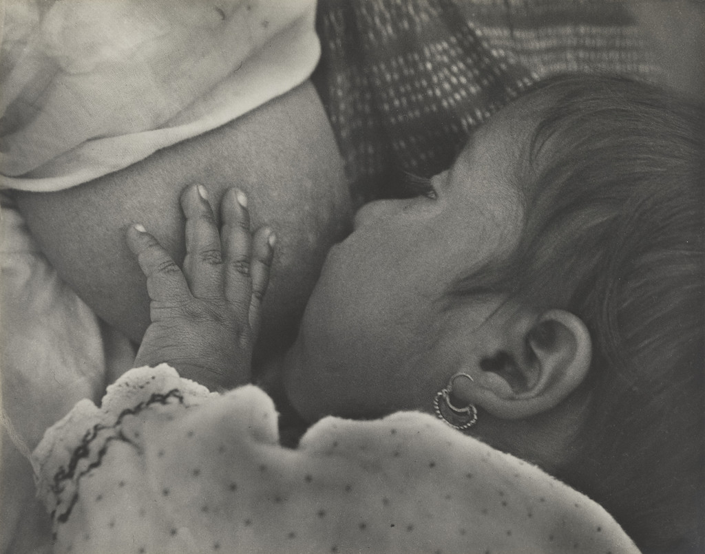 Baby Nursing