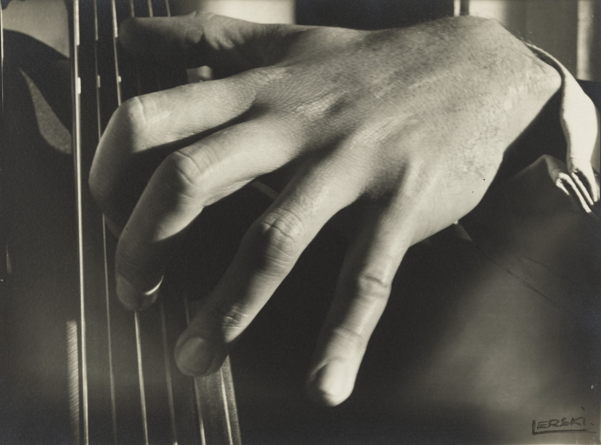 Helmar Lerski. Hands. c. 1940