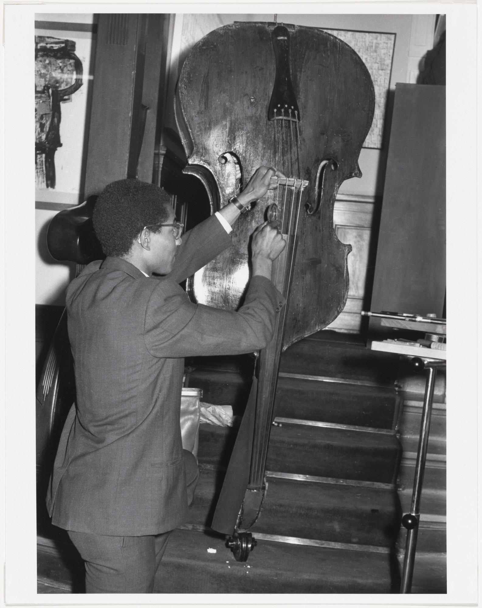 Benjamin Patterson. Benjamin Patterson's Variations for Double-Bass, performed during Kleines Sommerfest: Après John Cage, Galerie Parnass, Wuppertal, West Germany, June 9, 1962