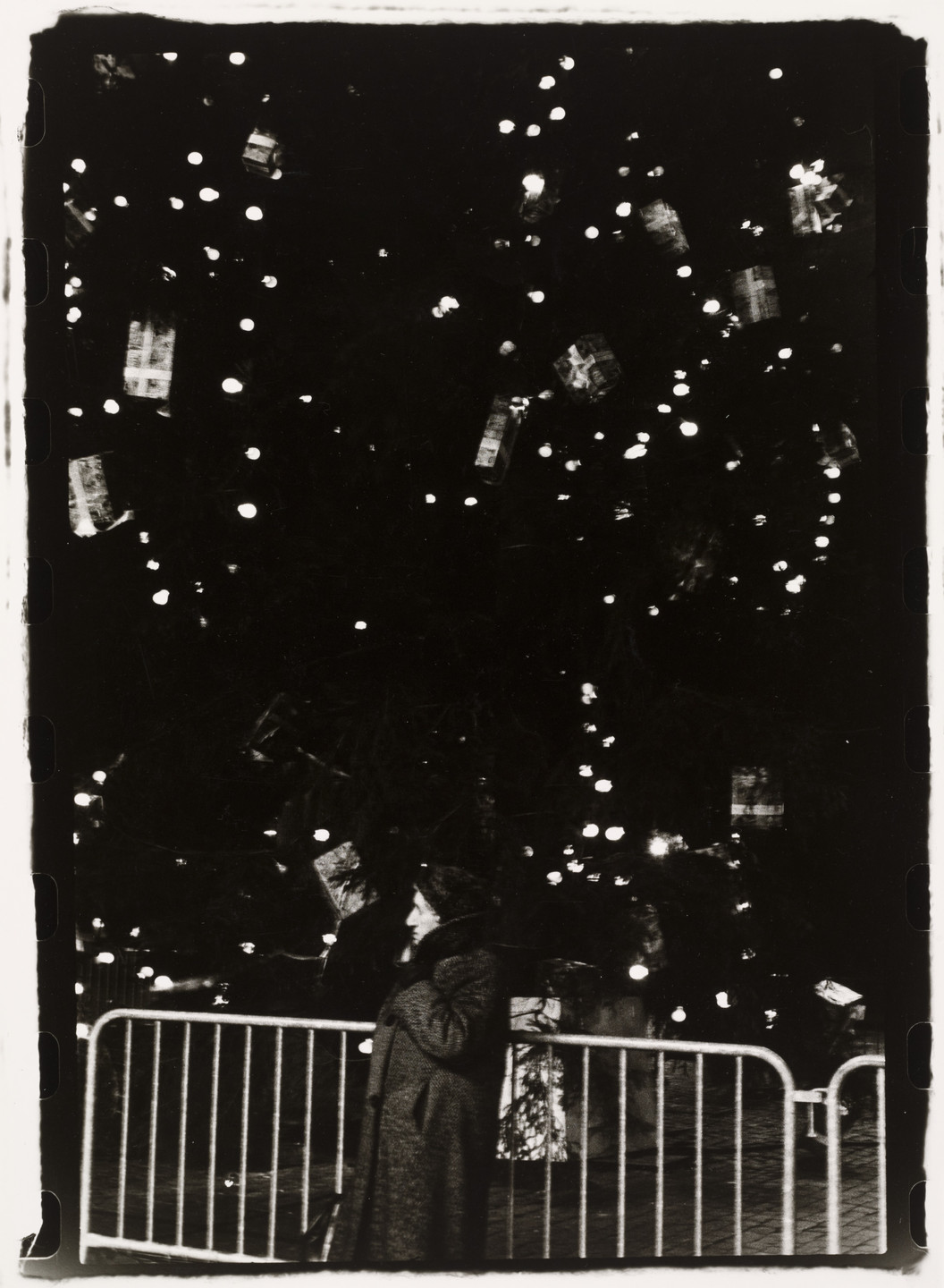 Ming Smith. Christmas Constellation, Brussels, Belgium. 1978