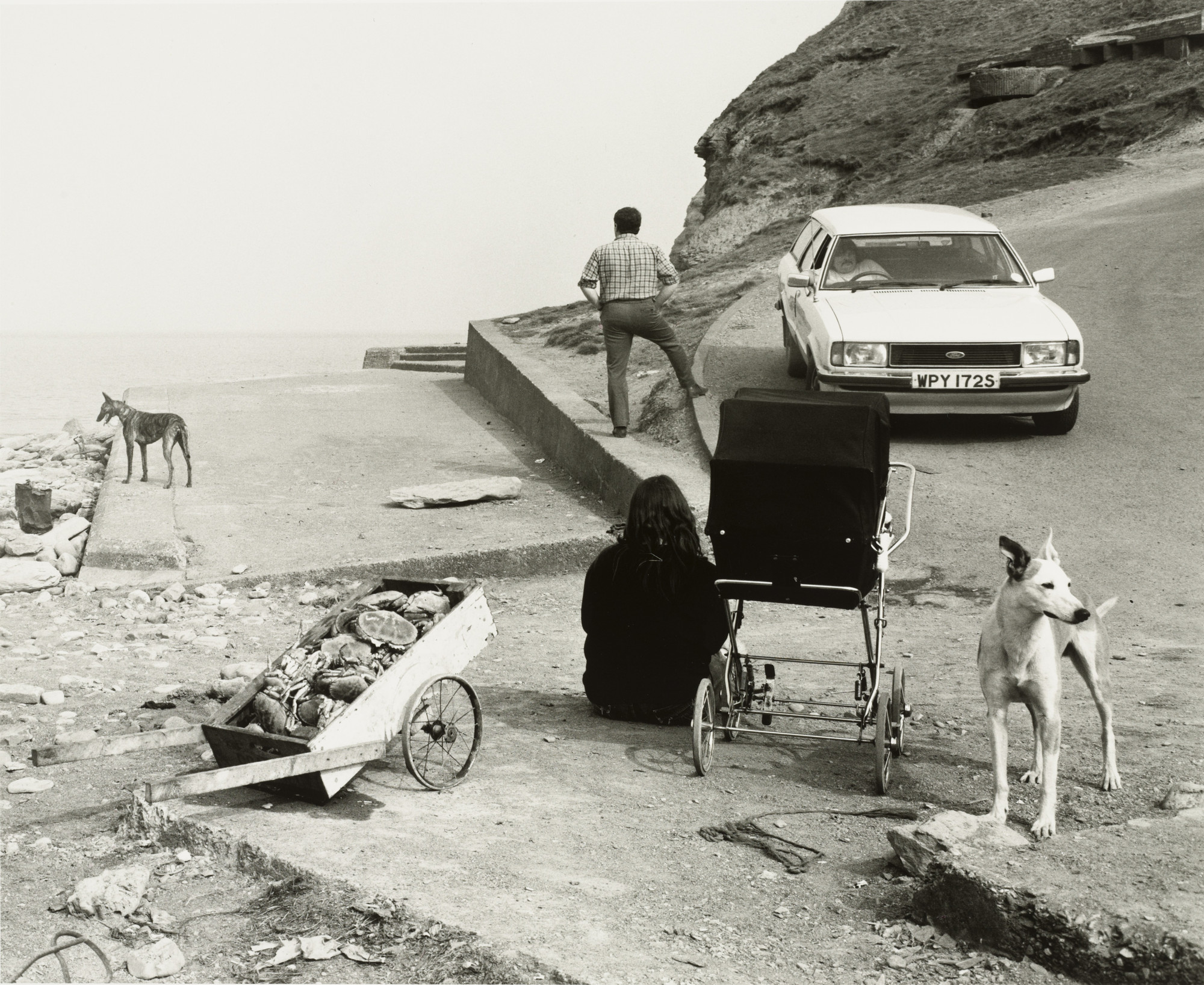 Chris Killip. Crabs, Skinningrove, North Yorkshire
