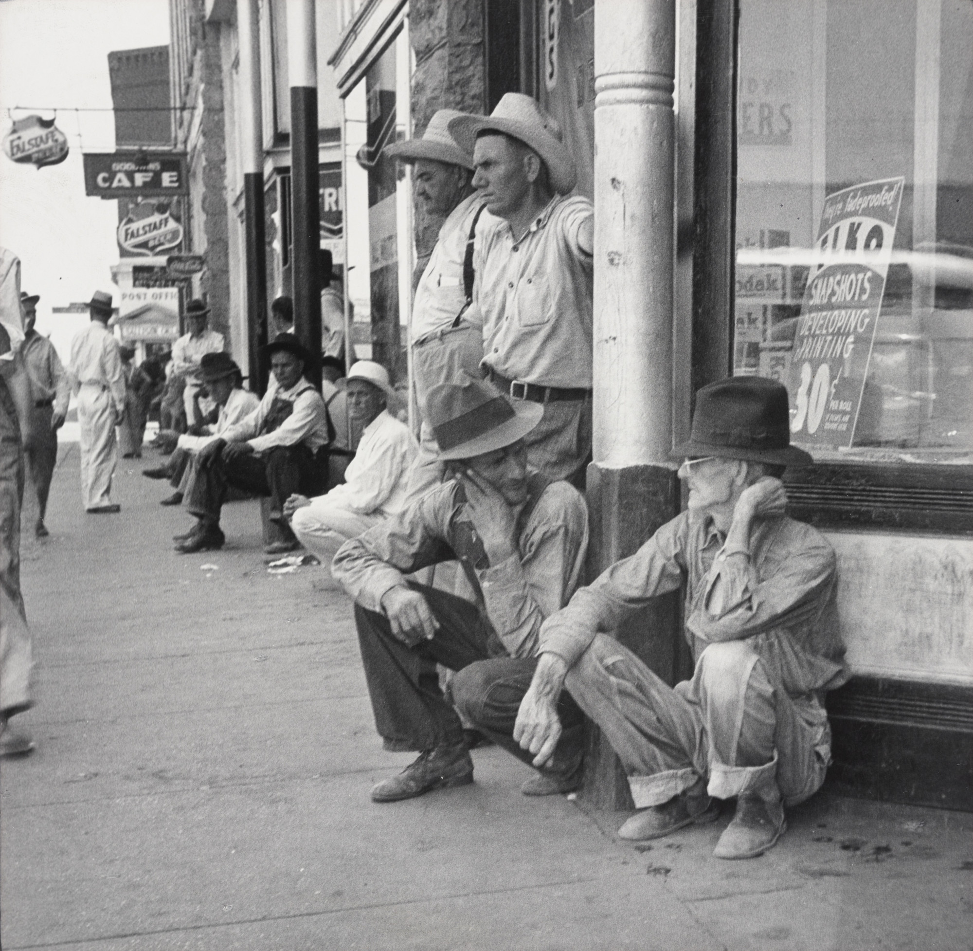 Dorothea Lange. No Rain, Idle in Town during the Great Drought, Sallisaw, Oklahoma