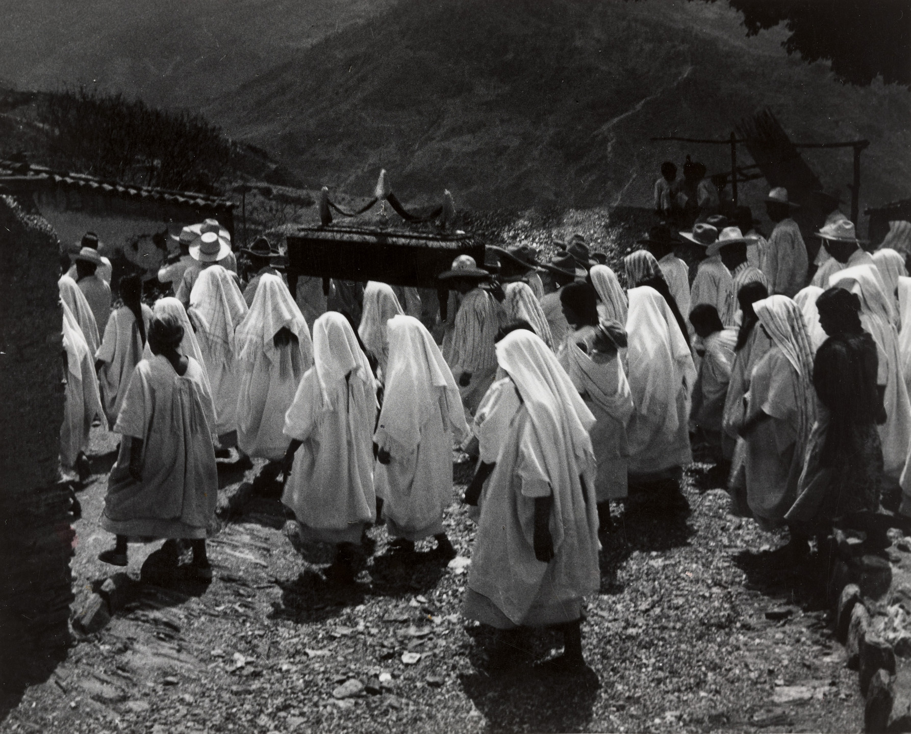Lola Alvarez Bravo. Burial in Yalalag. 1946